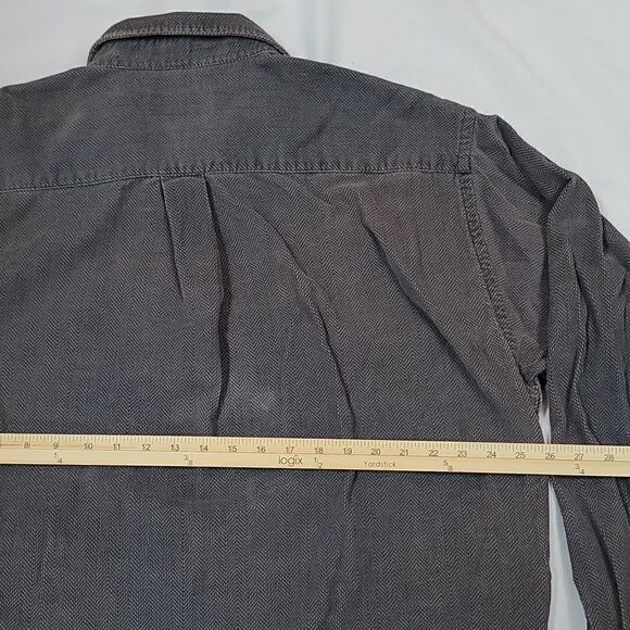 Men's Eddie Bauer Gray Casual Button Down Shirt - Picture 4 of 8